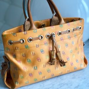 Dooney & Bourke Bag